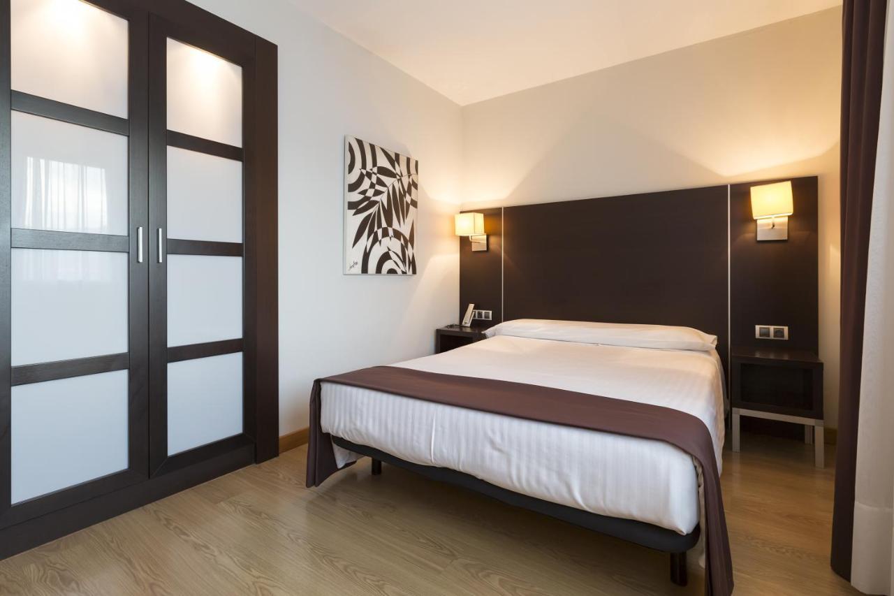 Hotel Plazaola Irurtzun Ngoại thất bức ảnh
