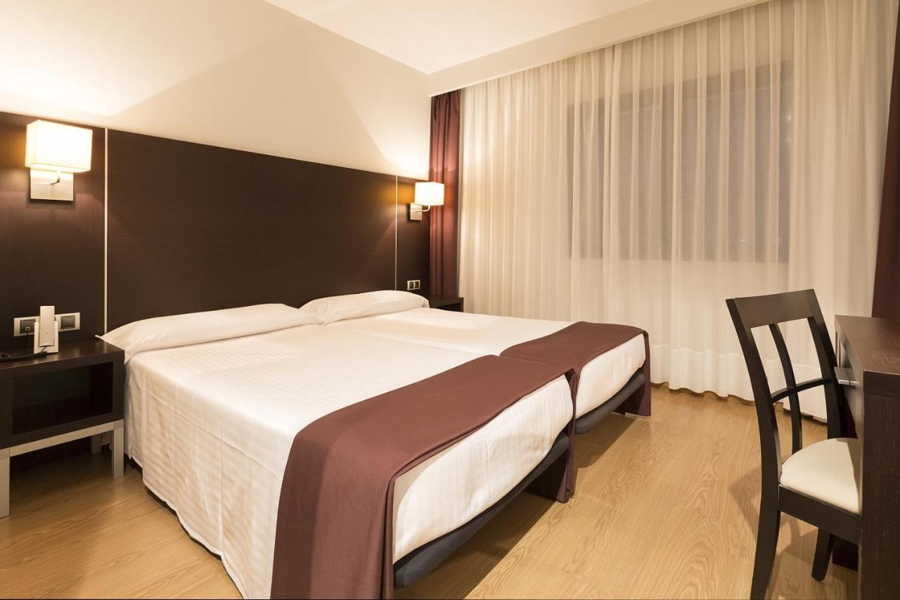 Hotel Plazaola Irurtzun Ngoại thất bức ảnh