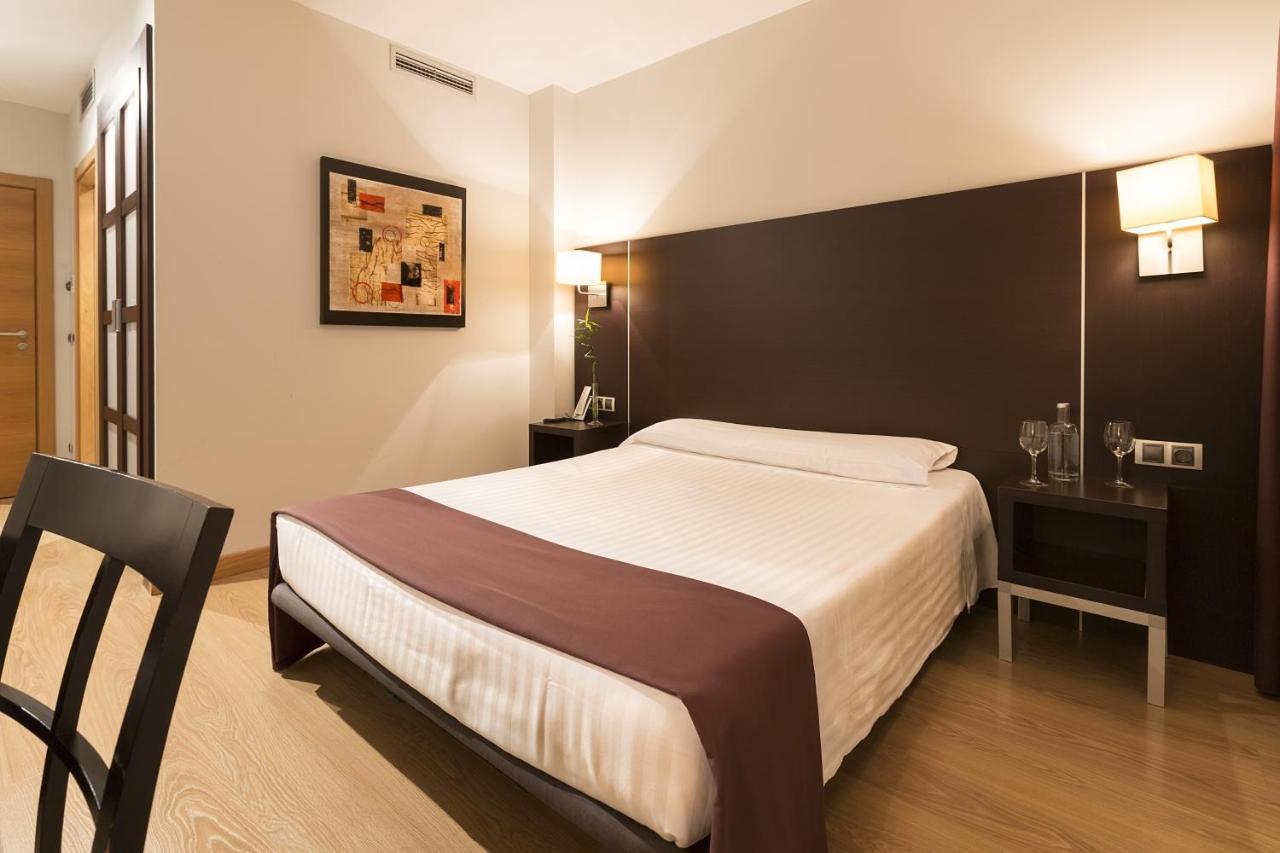 Hotel Plazaola Irurtzun Ngoại thất bức ảnh