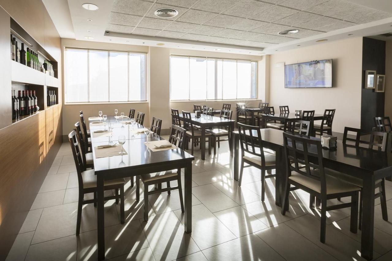 Hotel Plazaola Irurtzun Ngoại thất bức ảnh