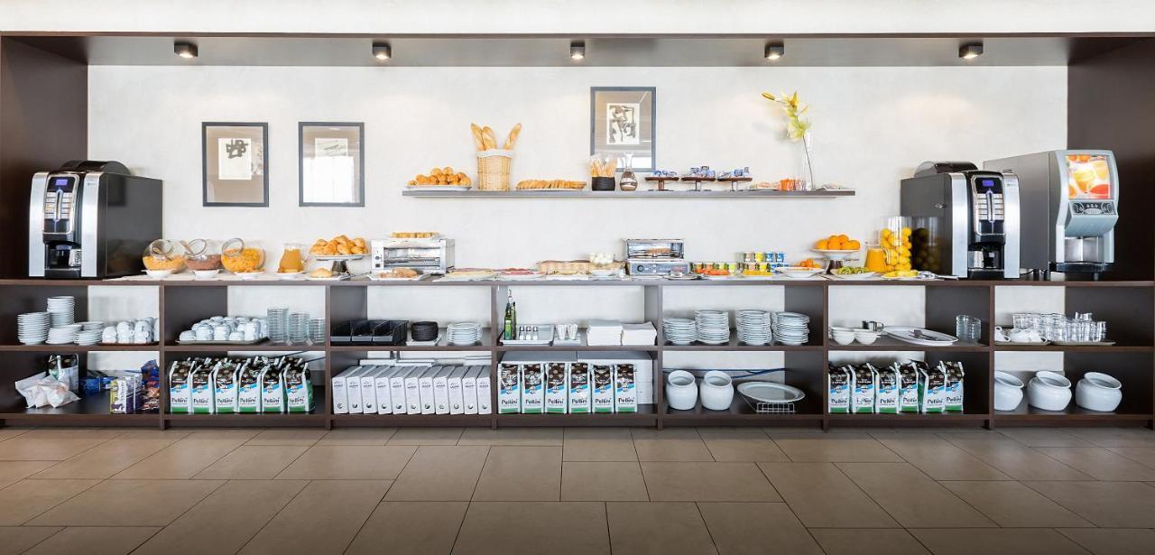 Hotel Plazaola Irurtzun Ngoại thất bức ảnh