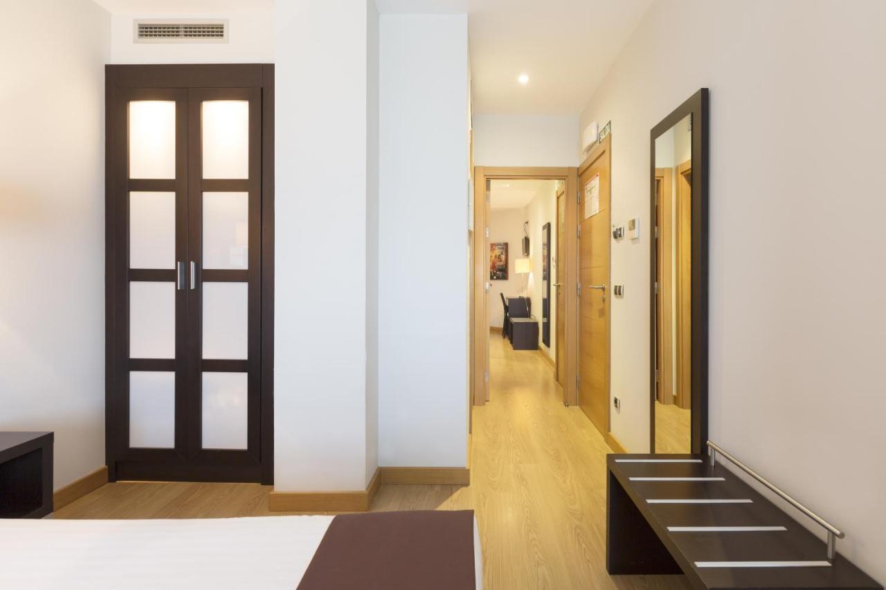 Hotel Plazaola Irurtzun Ngoại thất bức ảnh